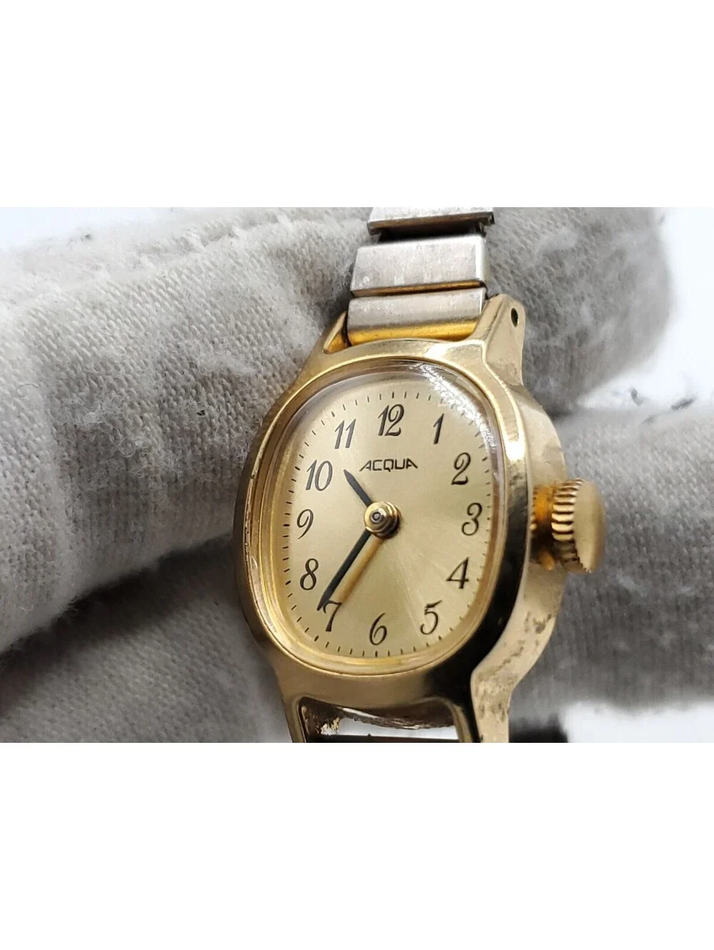 Vintage Acqua Timex Lady Gold Tone Hand-Winding Mechanical Watch Running